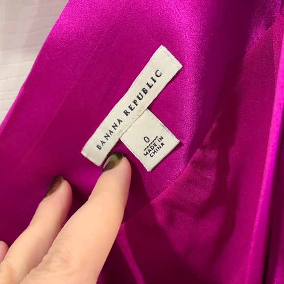 Fuchsia silk dress banana republic - Picture 2 of 4